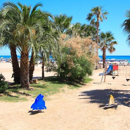 Beach Apartment Regueral Cambrils Buitenkant foto